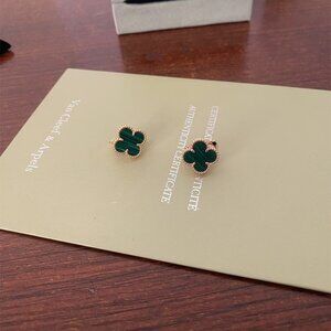 Van Cleef & Arpels earrings